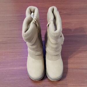 Dream Pairs Women's Cream Winter Boots